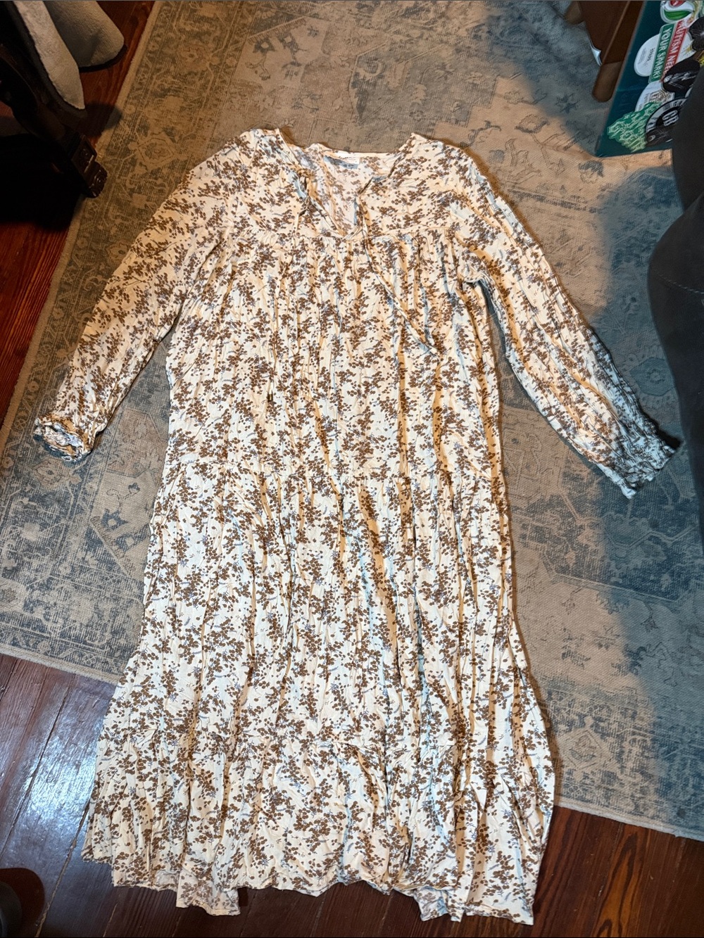 Carly Jean Los Angeles Cream Long Sleeve Floral Midi Dress